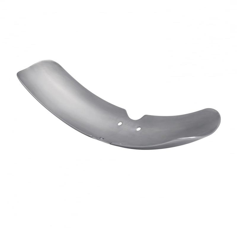 Garde-boue avant poli miroir Motone Customs Raceblade pour roues a rayon Triumph. Blackpines.fr