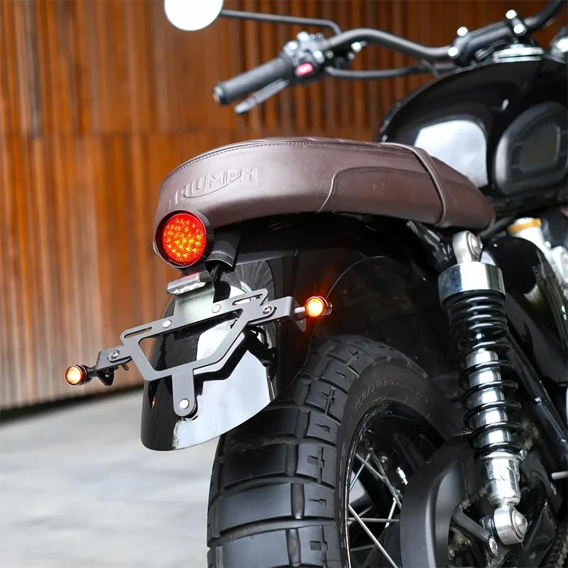 Kit feu arrière LED homologué avec support de plaque Bonvent pour Triumph Bonneville T100LC et T120.