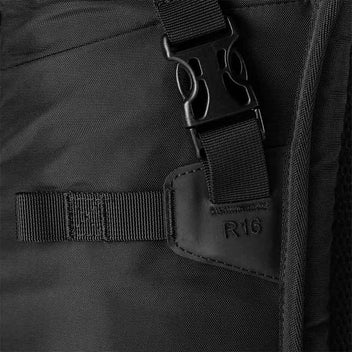 Sac à dos moto étanche Kriega R16 noir.