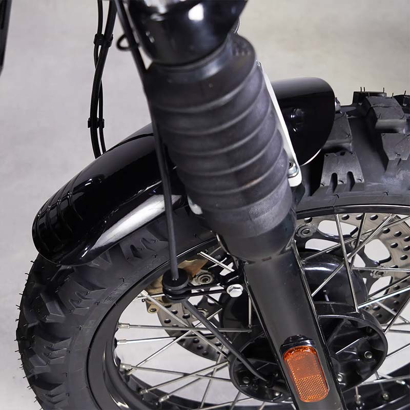 Mini garde boue avant noir Bonvent Motorbikes. Blackpines.fr