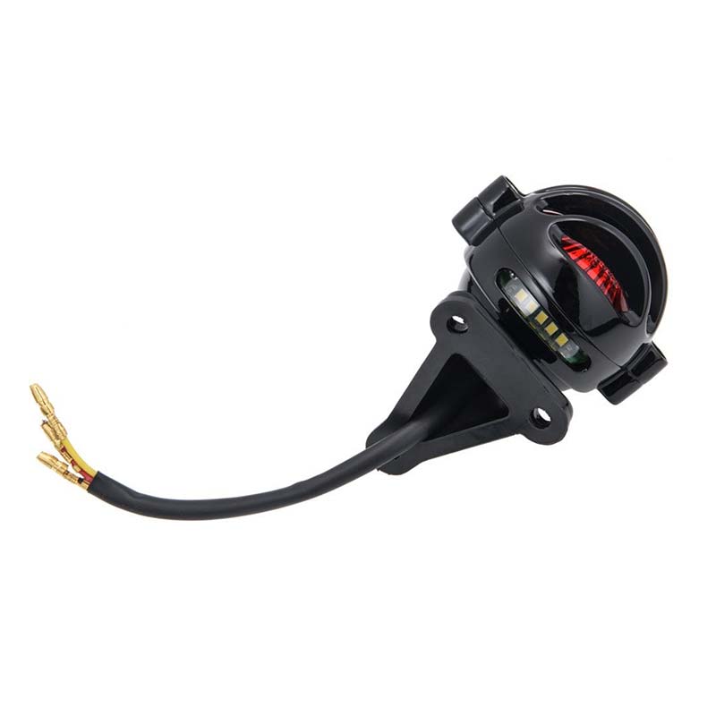 Feu arriere moto LED LECTER Motone Customs. Blackpines.fr