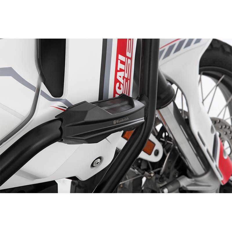 pads noirs pour crash bars Wunderlich. Blackpines.fr
