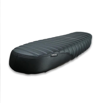 Selle scrambler Classic noire pour Royal Enfield Bonvent Motorbikes. Blackpines.fr