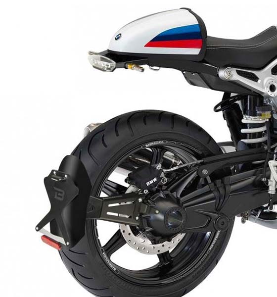 Support de plaque noir Side Classic Barracuda pour BMW R nineT. Blackpines.fr