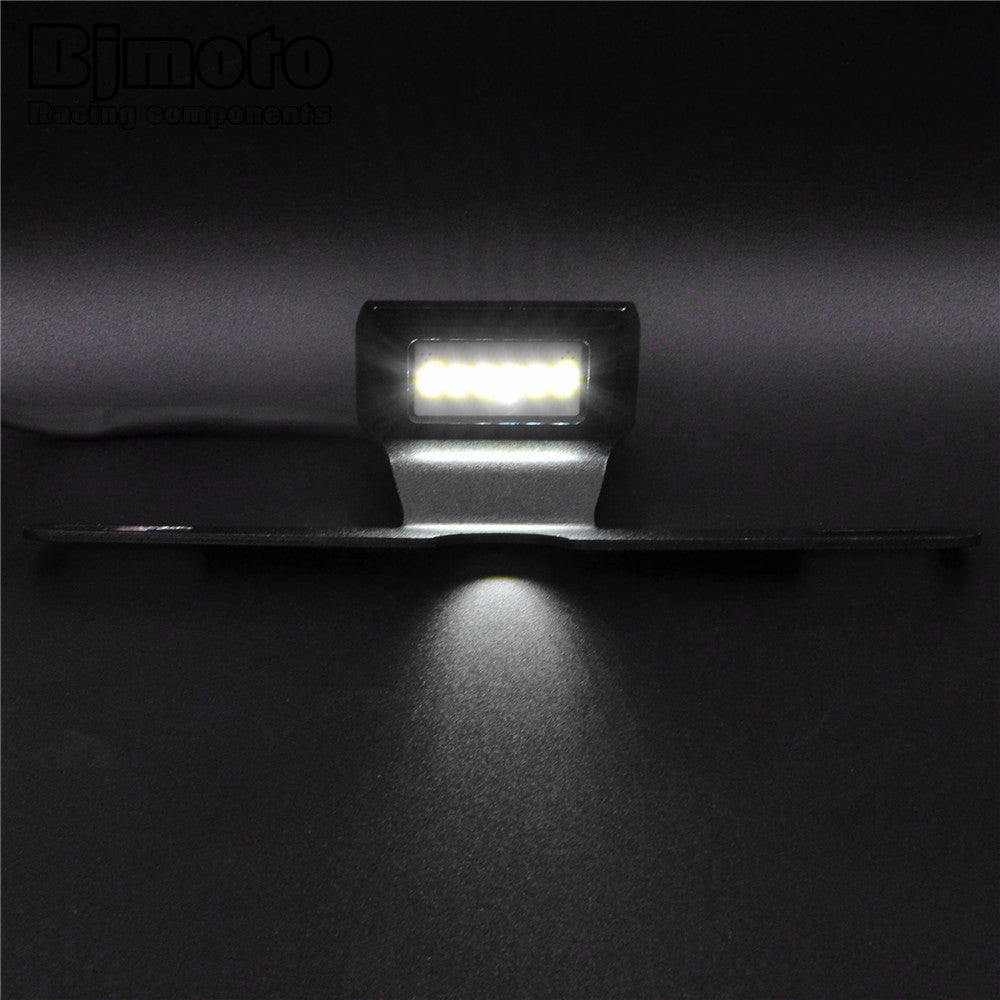 Support de plaque avec éclairage Led-blackpines.fr